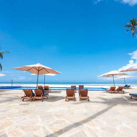 Royal Mandarin Hotel & Resort Pwani Mchangani Extérieur photo