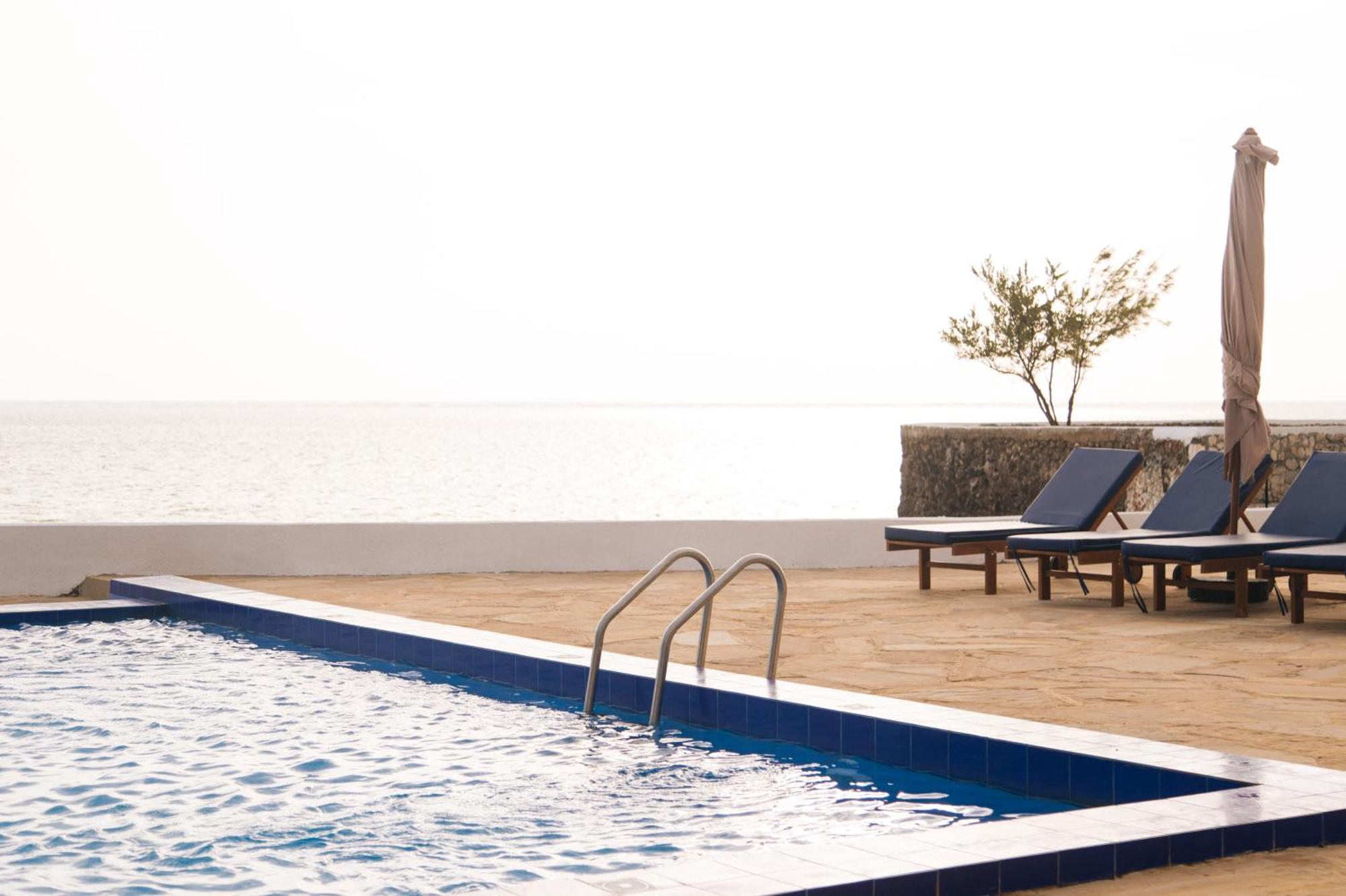 Royal Mandarin Hotel & Resort Pwani Mchangani Extérieur photo