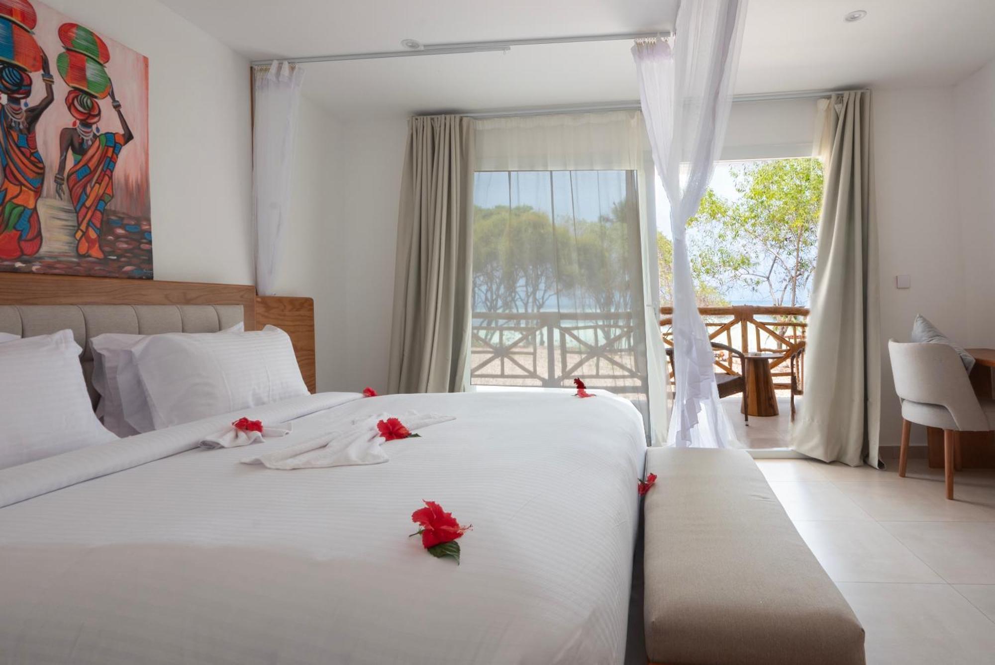 Royal Mandarin Hotel & Resort Pwani Mchangani Extérieur photo