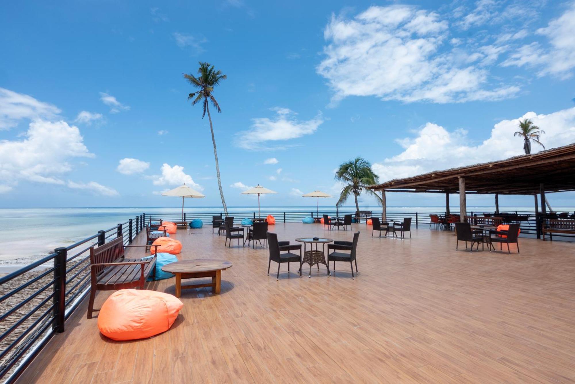 Royal Mandarin Hotel & Resort Pwani Mchangani Extérieur photo