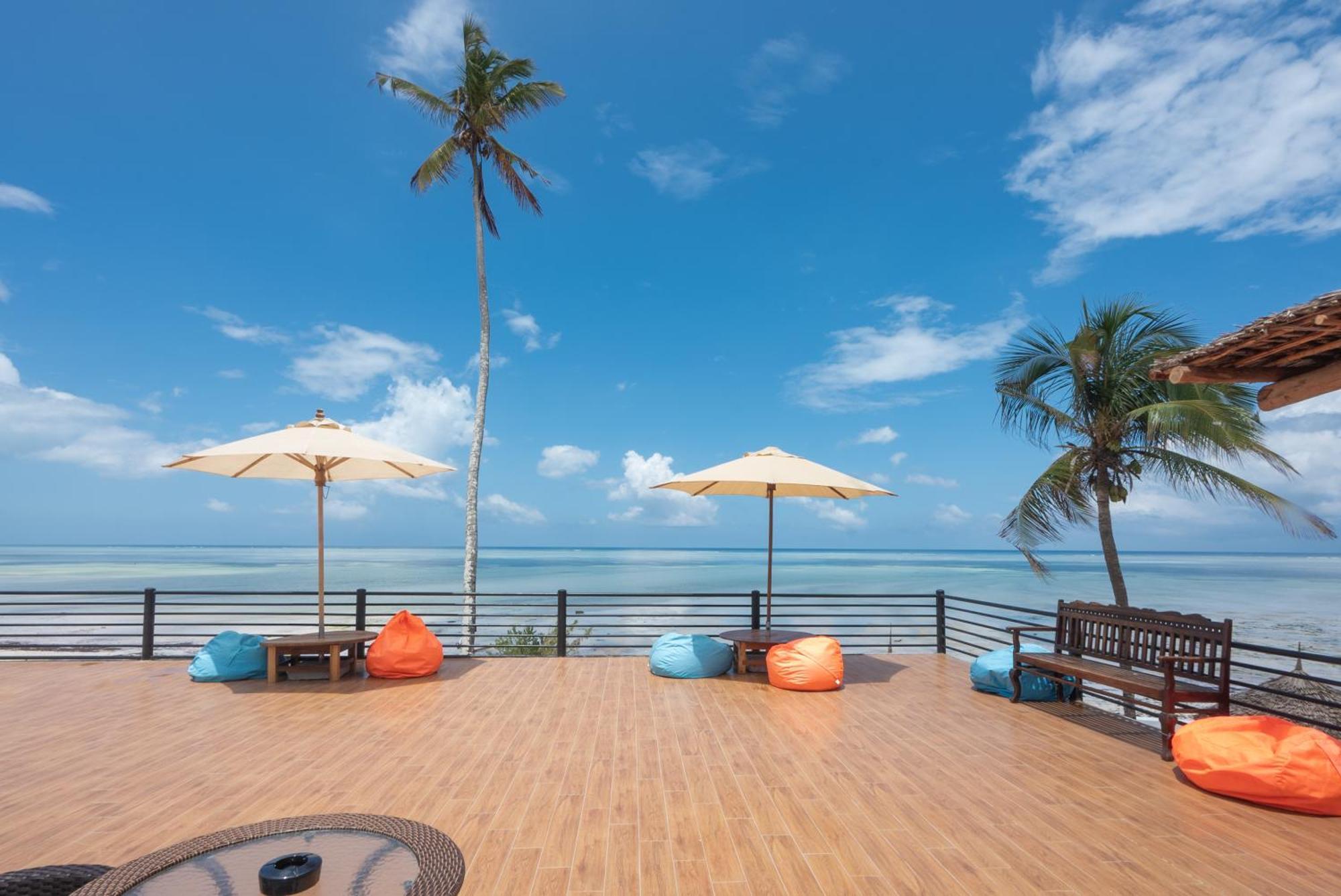 Royal Mandarin Hotel & Resort Pwani Mchangani Extérieur photo